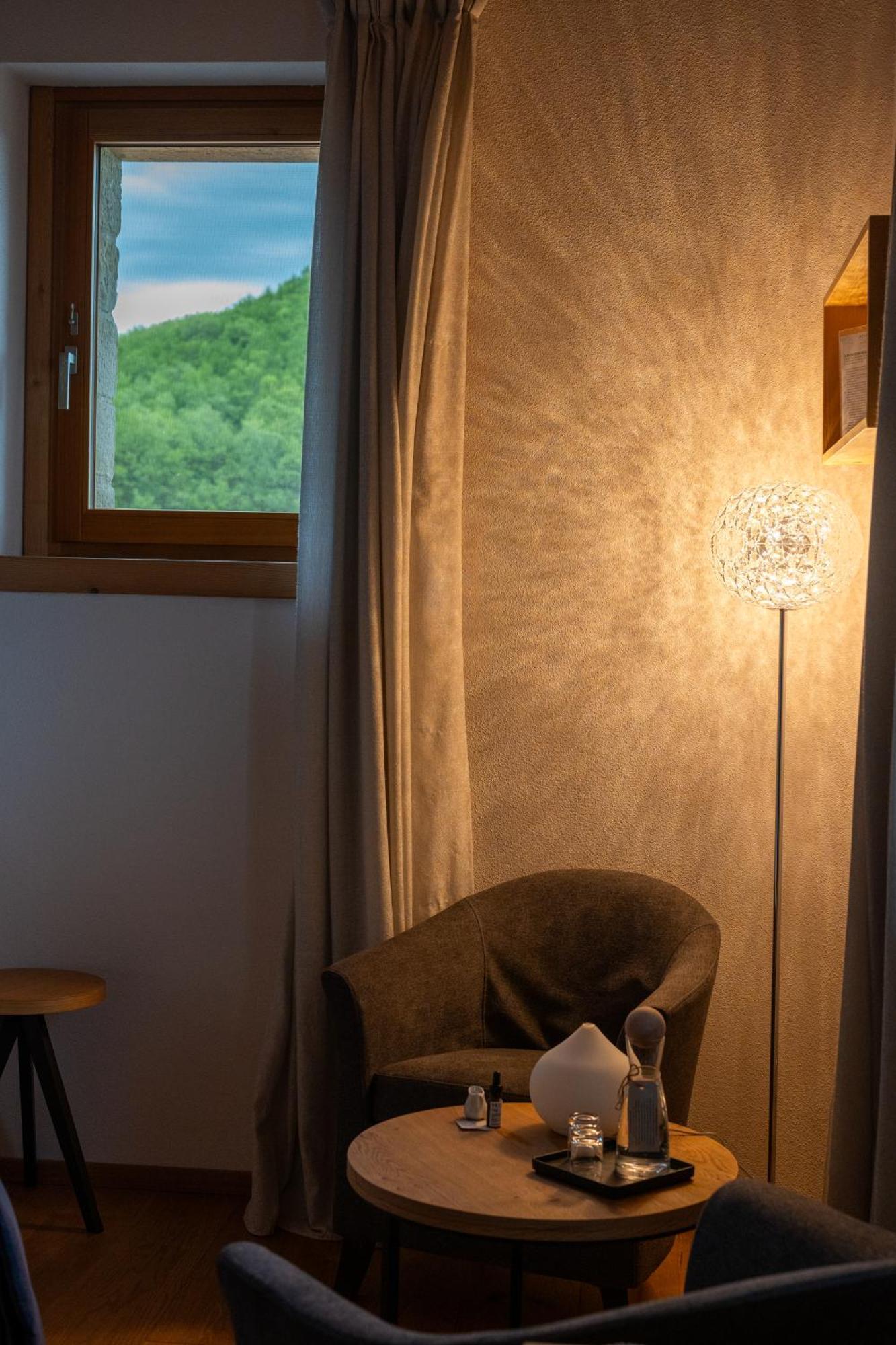 Aura Relais Hotell Urbino Exteriör bild