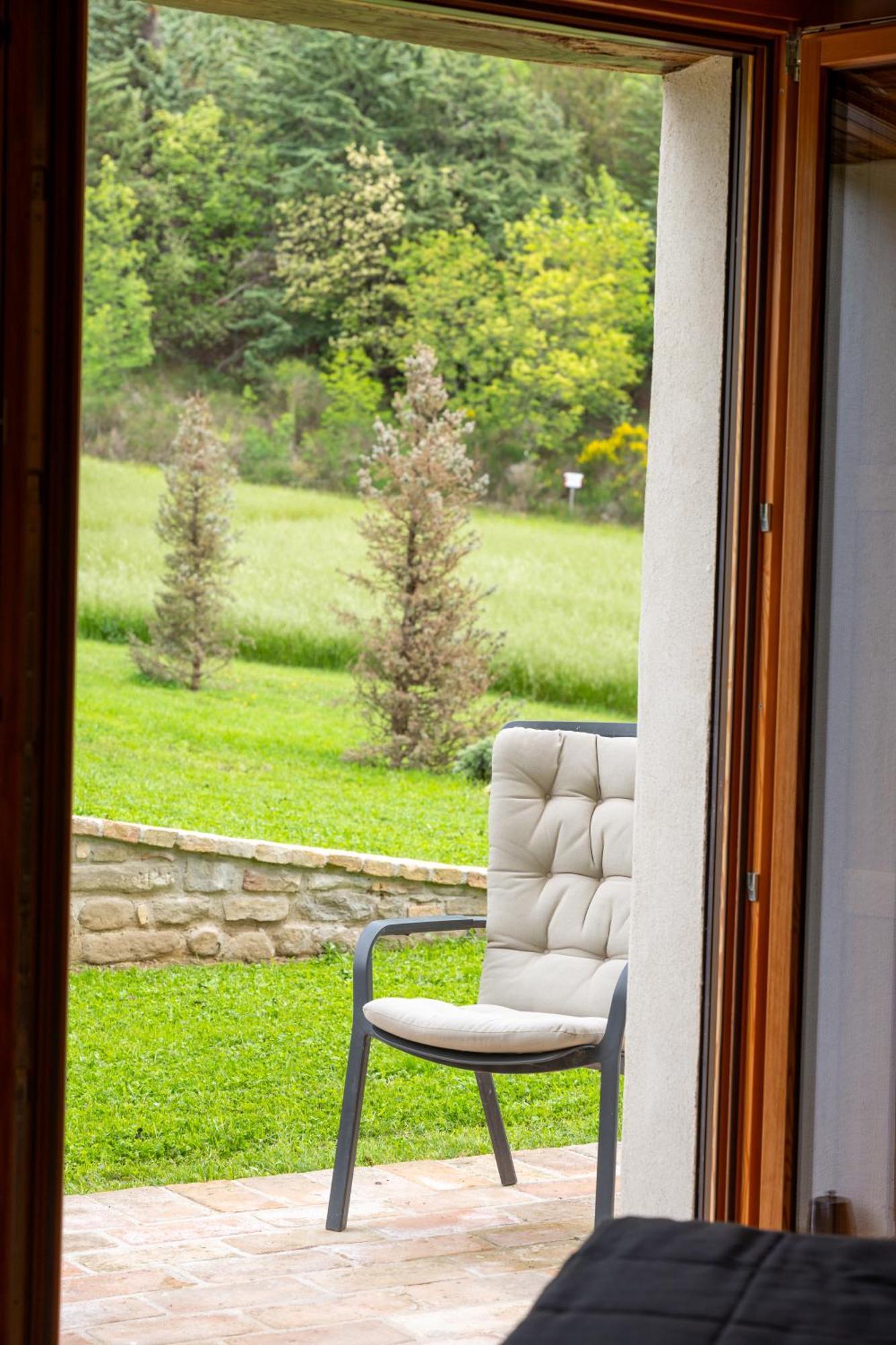 Aura Relais Hotell Urbino Exteriör bild