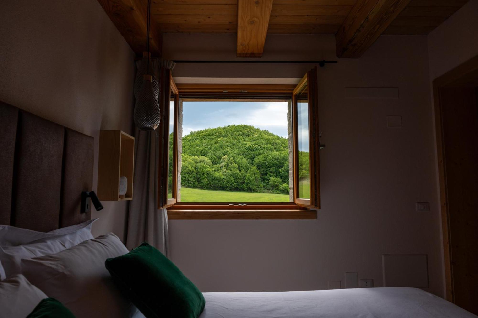 Aura Relais Hotell Urbino Exteriör bild