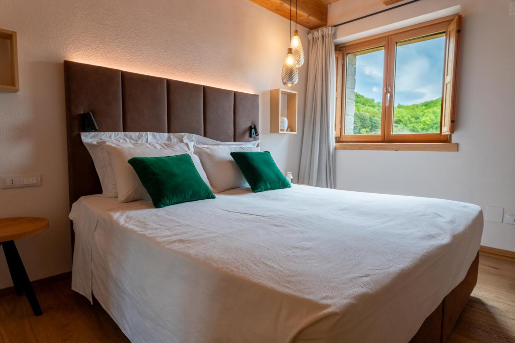 Aura Relais Hotell Urbino Exteriör bild